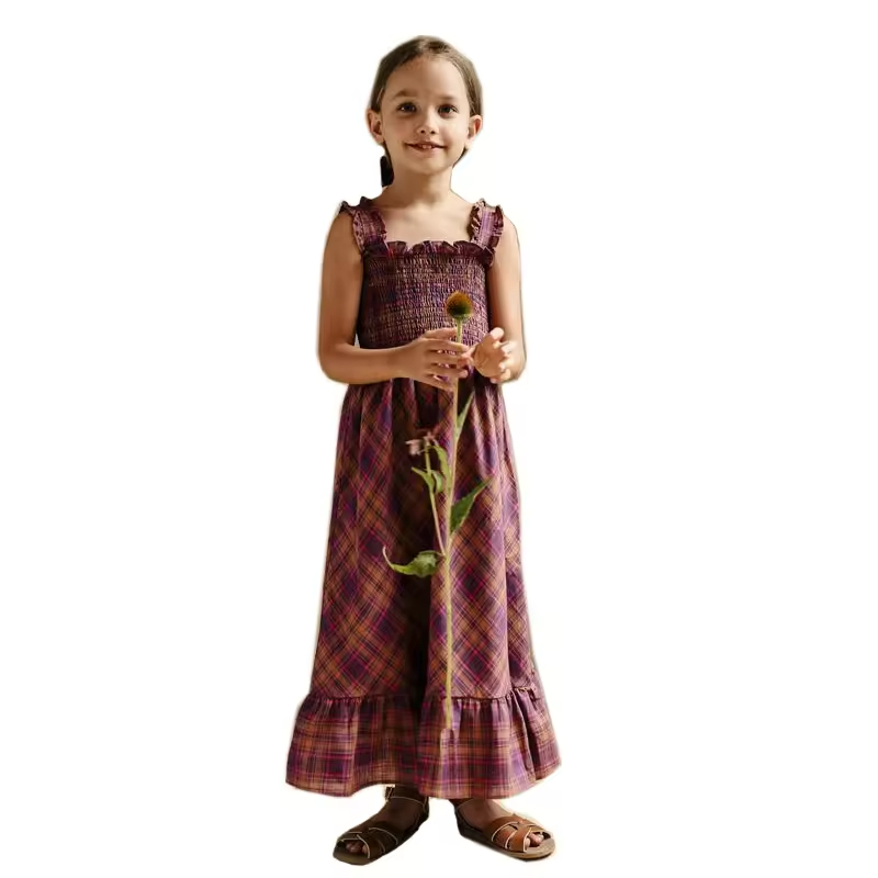 2025 Summer Fashion Girls' High Waist Robe Elegance Smocked Plaid Boho Maxi Dress Woven Fabric for Children